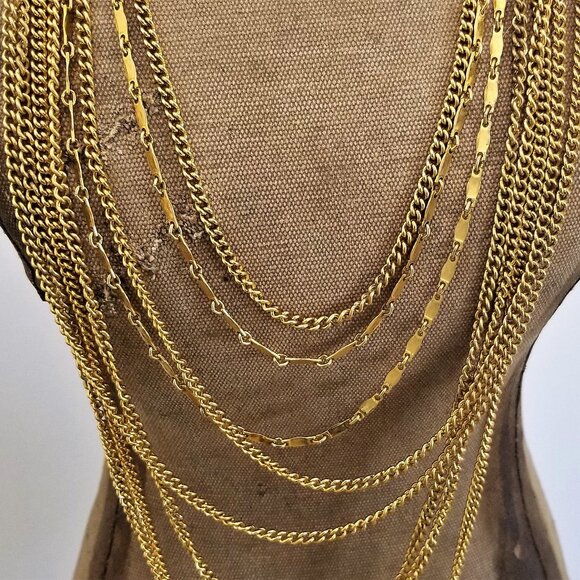Lucien Piccard Signed Statement Clasp 8 Strand Gold Chain Necklace - Picture 3 of 8